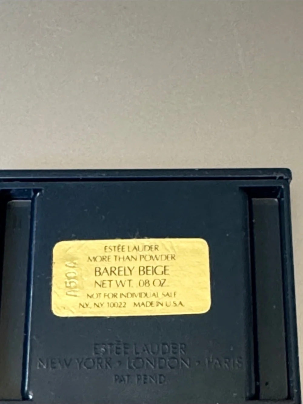 Estee Lauder Bronzer Compact in Light Tan